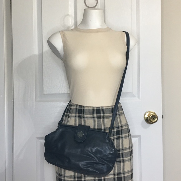 Classic/Vintage ALMONDO ORIGINAL/MCI Leather Shoulderbag - Picture 1 of 8